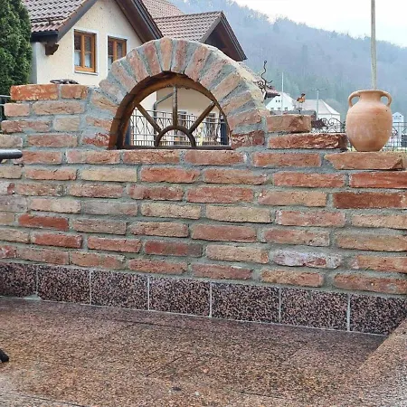 بيت للعطل Am Bach